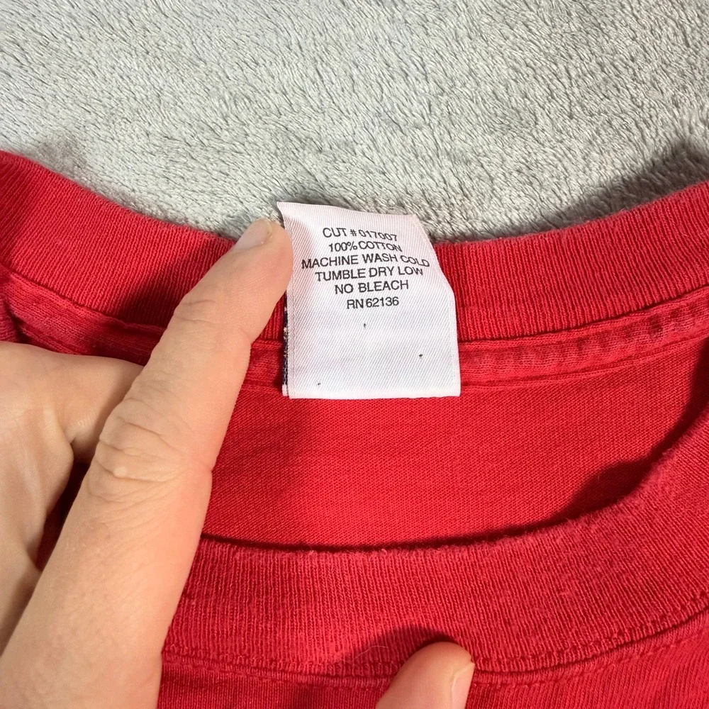 Vintage Guess Mens XXL T-Shirt Red Jeans Logo Short Sleeve Cotton USA - Picture 4 of 8